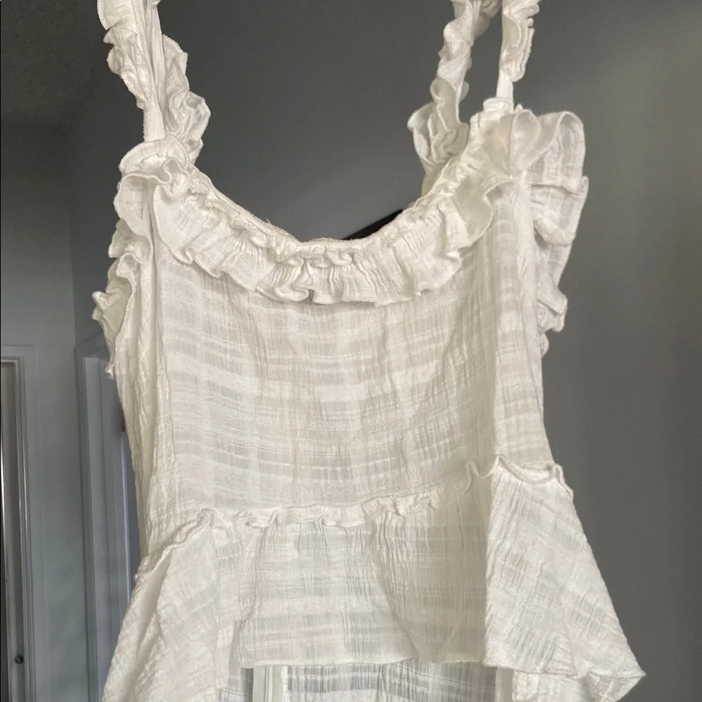 Boho White Ruffled top - Picture 2 of 5